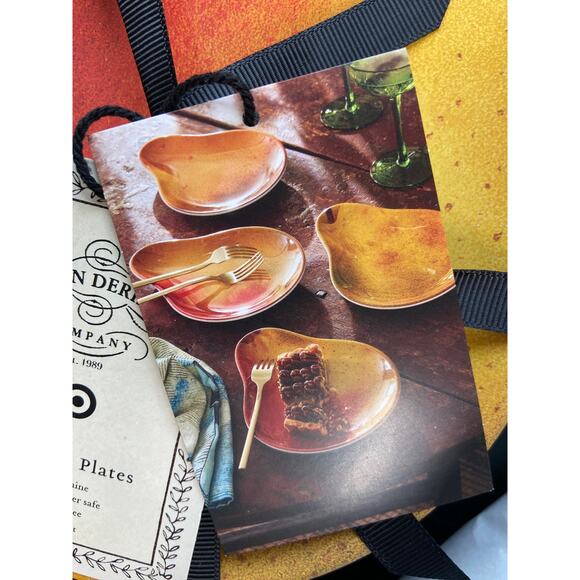 JOHN DERIAN x TARGET 4pk Melamine PEAR Shaped Dessert Plates 9"x7", NEW - Picture 2 of 3